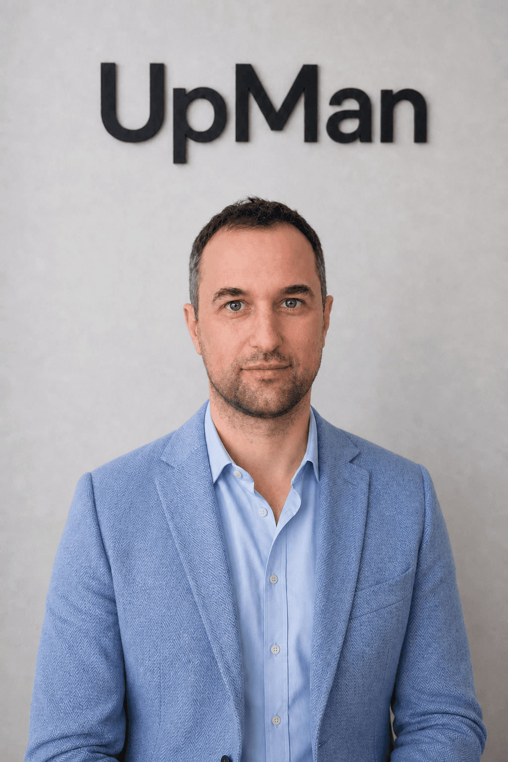 Портрет Олега Позиніча, засновника UpMan